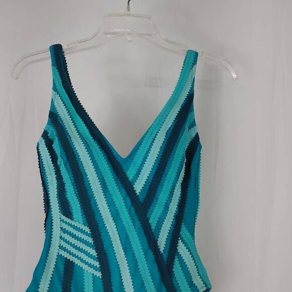 GOTTEX size 6 stripe Blue Teal Zig Zag Stripe One-Piece Swimsuit 818151. - Picture 3 of 7
